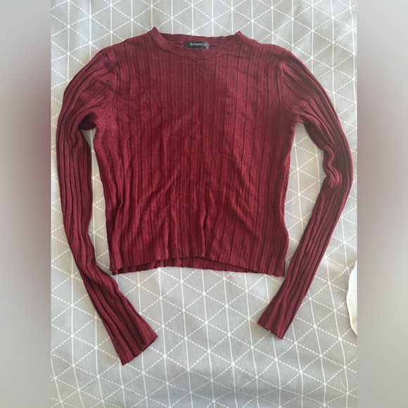 #11 🌺 5/$30 🌺 Dynamite Burgundy ribbed sweater crop top - Picture 3 of 5